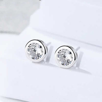 Round Cut Cubic Zirconia in 925 Sterling Silver Earrings 4