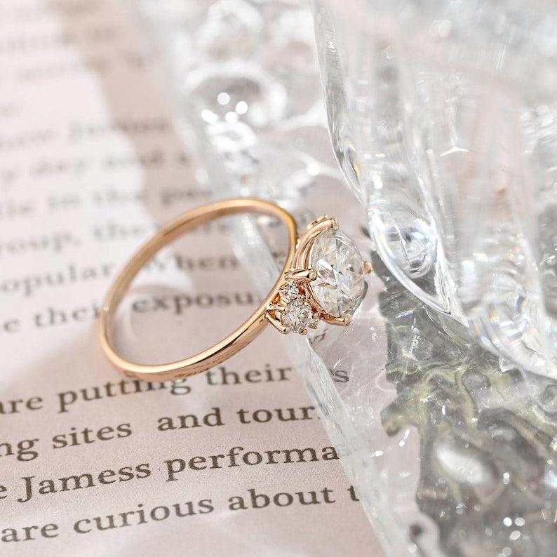 Stunning 3.0 CT Round Moissanite Engagement Ring with Cluster Design 4