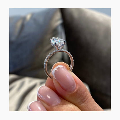 Stunning 2.0 CT Pear Moissanite Engagement Ring with Hidden Halo Halo & Pave Design 3