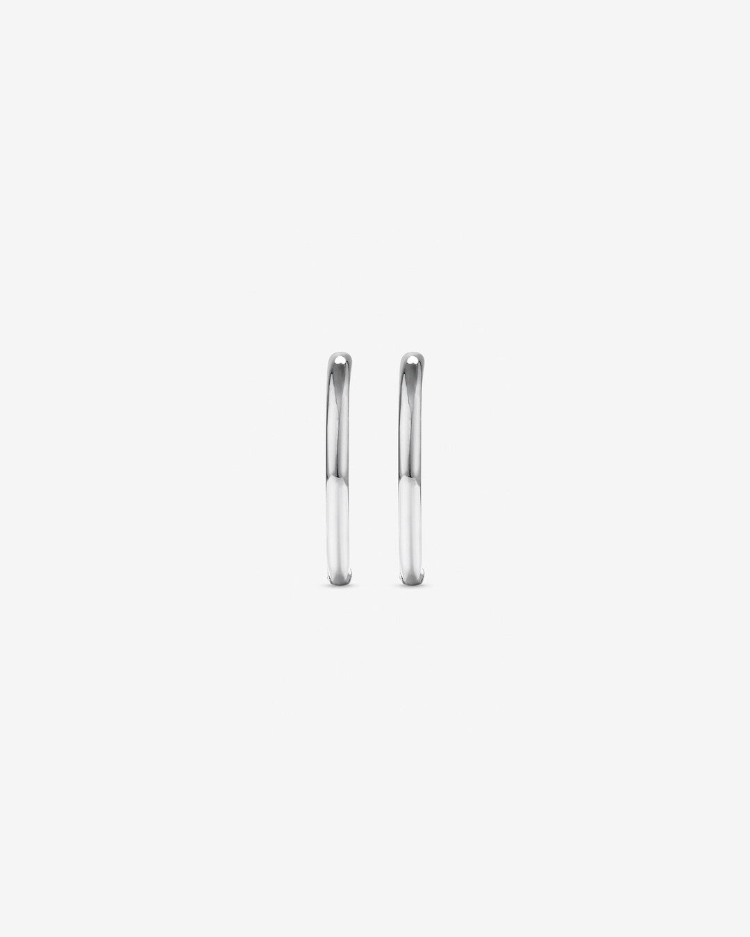 Round Cut Cubic Zirconia in 925 Sterling Silver Earrings 2