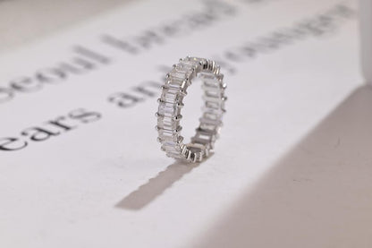 Stunning 0.5 TCW Emerald Moissanite Stones Full Eternity Wedding Band 5