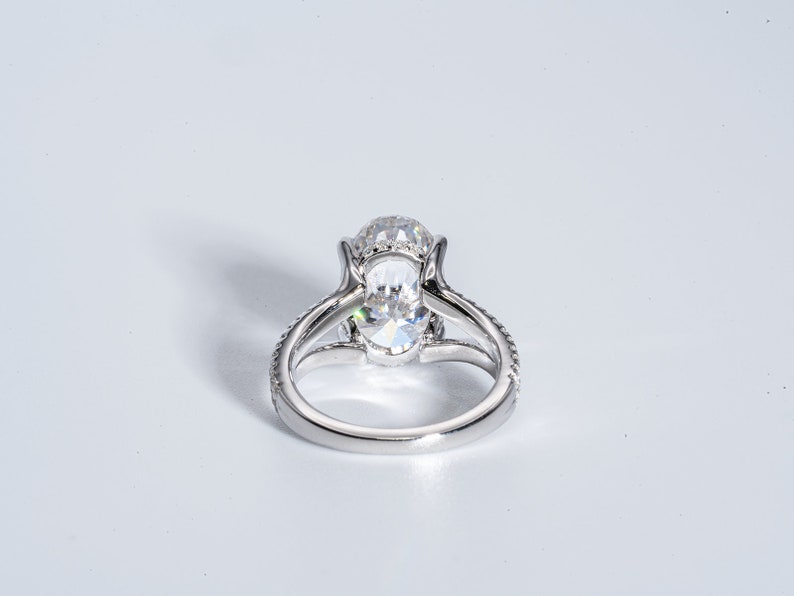 Classic 3.50 CT Oval Moissanite Engagement Ring with Split Shank Design 3
