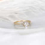 Stunning 0.75 CT Round Moissanite Engagement Ring With Cluster Design 2