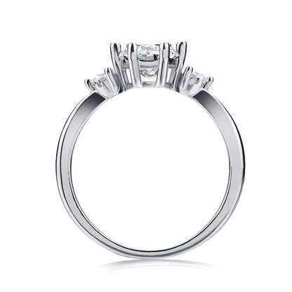 Round Cut 3 Stones Style Cubic Zirconia in 925 Sterling Silver Ring 3