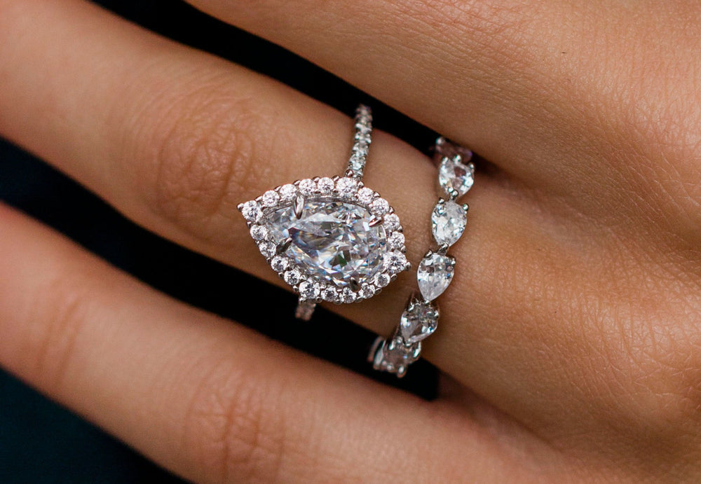 Pear Cut Halo Style Cubic Zirconia in 925 Sterling Silver Ring 6
