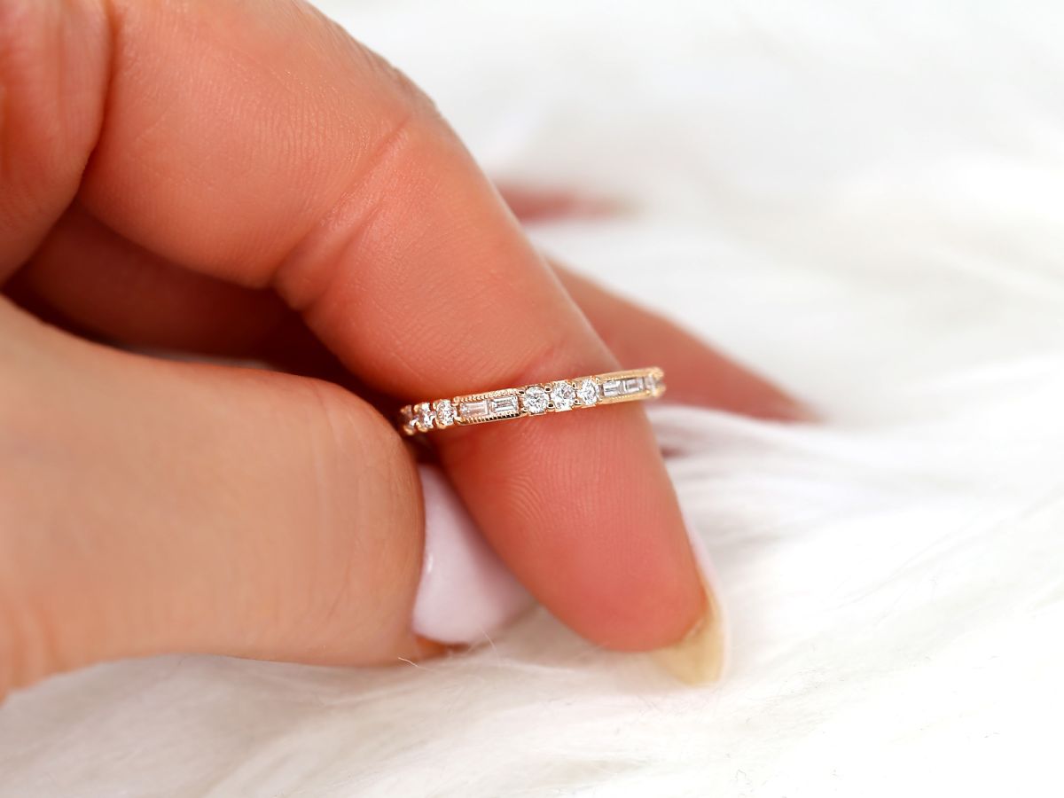 Stunning 0.67 CT Round & Baguette Moissanite Stones Vintage Wedding Band 4