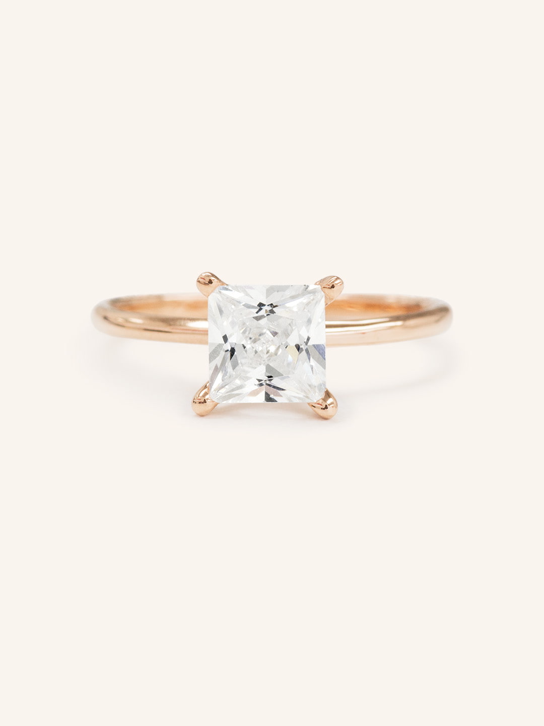 Stunning 1 CT Princess Moissanite Engagement Ring With Solitaire Design 5