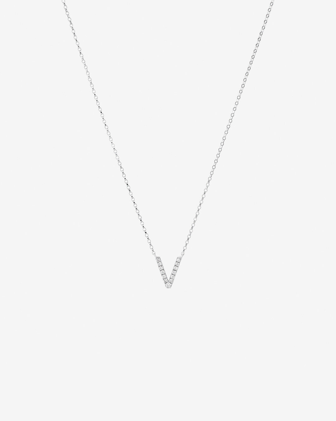 Round Cut Cubic Zirconia in 925 Sterling Silver Necklace 1