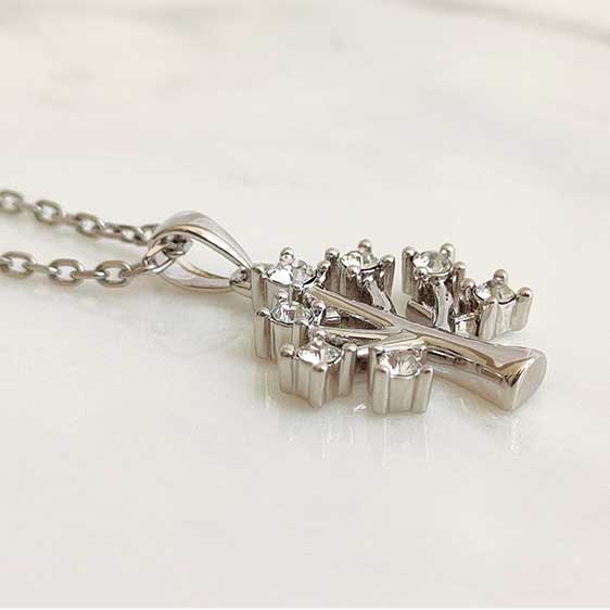 Round Cut Cubic Zirconia in 925 Sterling Silver Necklace 3