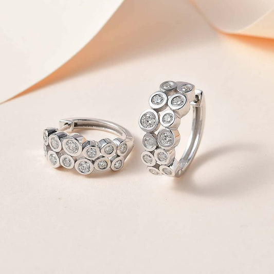 Round Cut Cubic Zirconia in 925 Sterling Silver Earrings 2