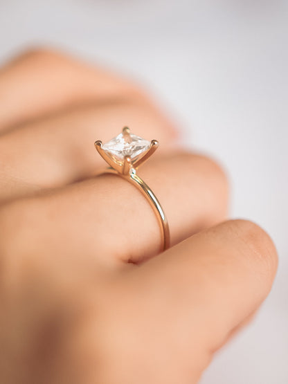 Stunning 1 CT Princess Moissanite Engagement Ring With Solitaire Design 11