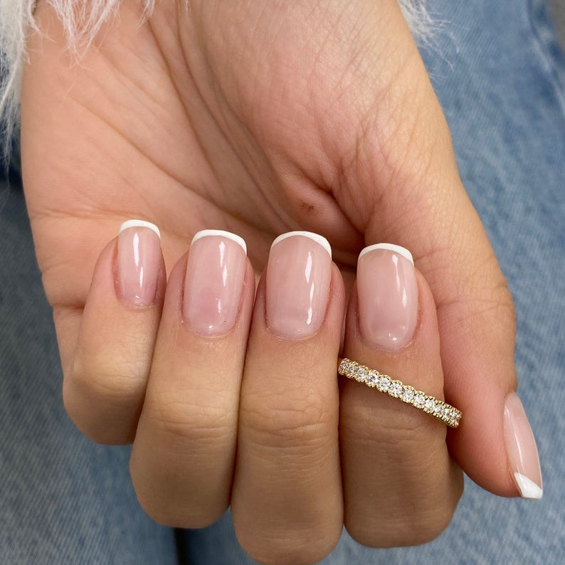 Stunning 0.32 TCW Round Moissanite Stones Half Eternity Wedding Band 2