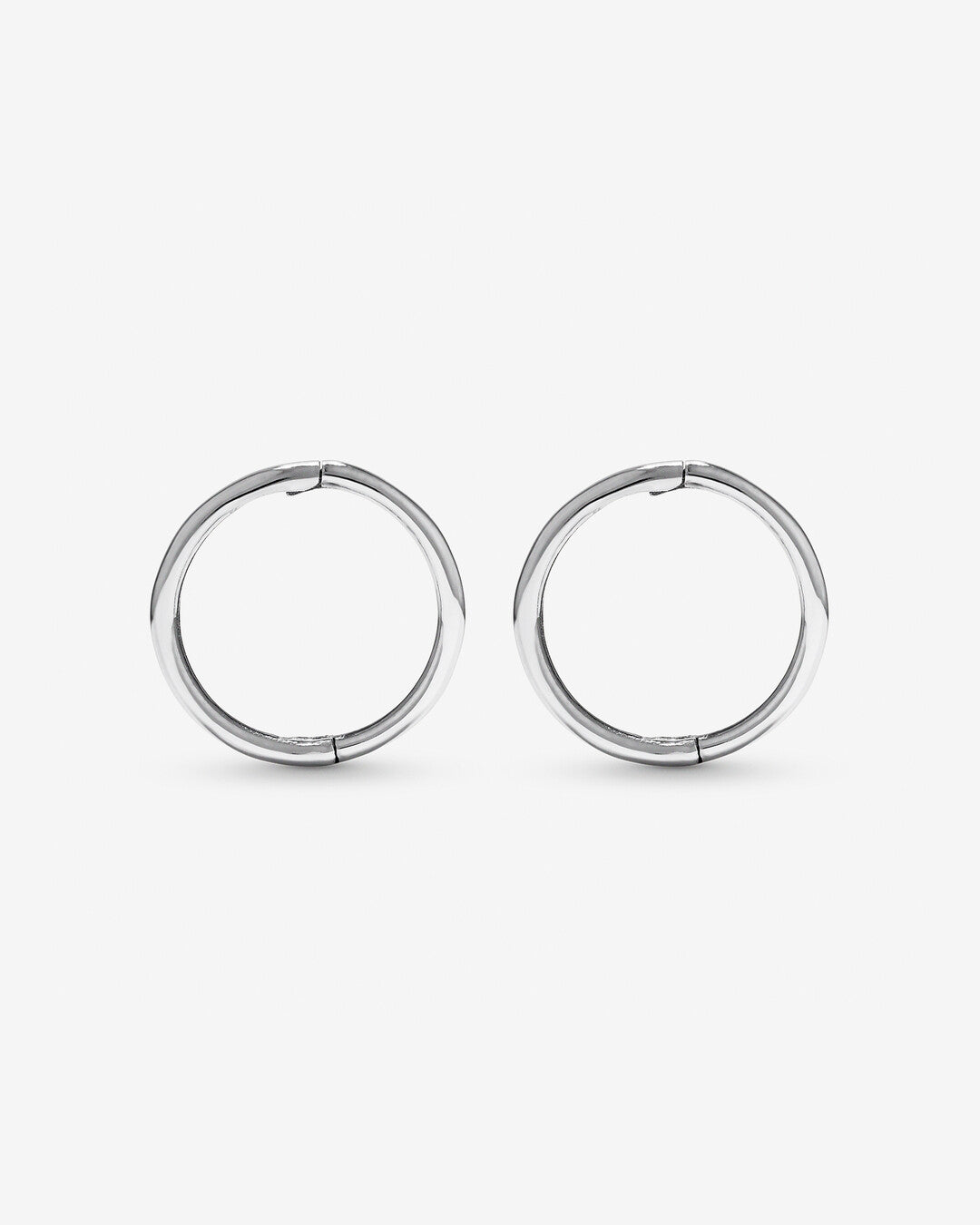 Round Cut Cubic Zirconia in 925 Sterling Silver Earrings 3