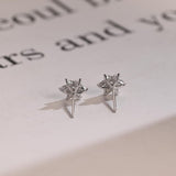 0.50 TCW Round & Pear Cut Moissanite Floral Stud Earrings in Gold 3