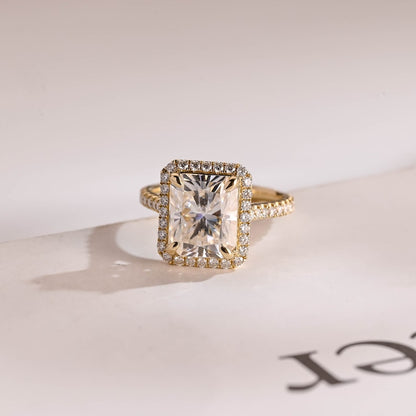 Stunning 1.5 - 2.5 CT Radiant Moissanite Engagement Ring with Pave & Halo Design 1