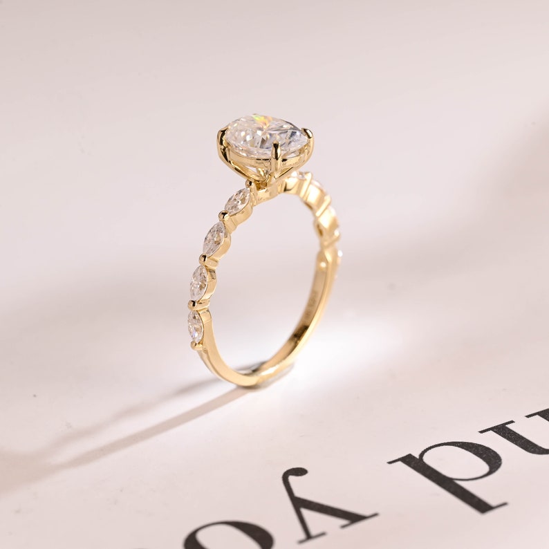 Stunning 1.0 - 2.0 CT Oval Moissanite Engagement Ring with Pave Design 8