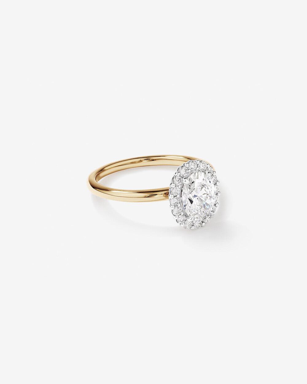Stunning 1.5 CT Oval Moissanite Engagement Ring with Halo Design 4