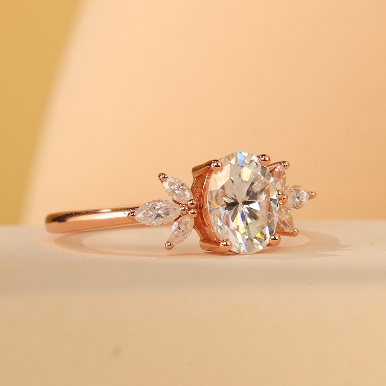 Stunning 2.0 CT Oval Shape Moissanite Engagement Ring with Cluster Design 2