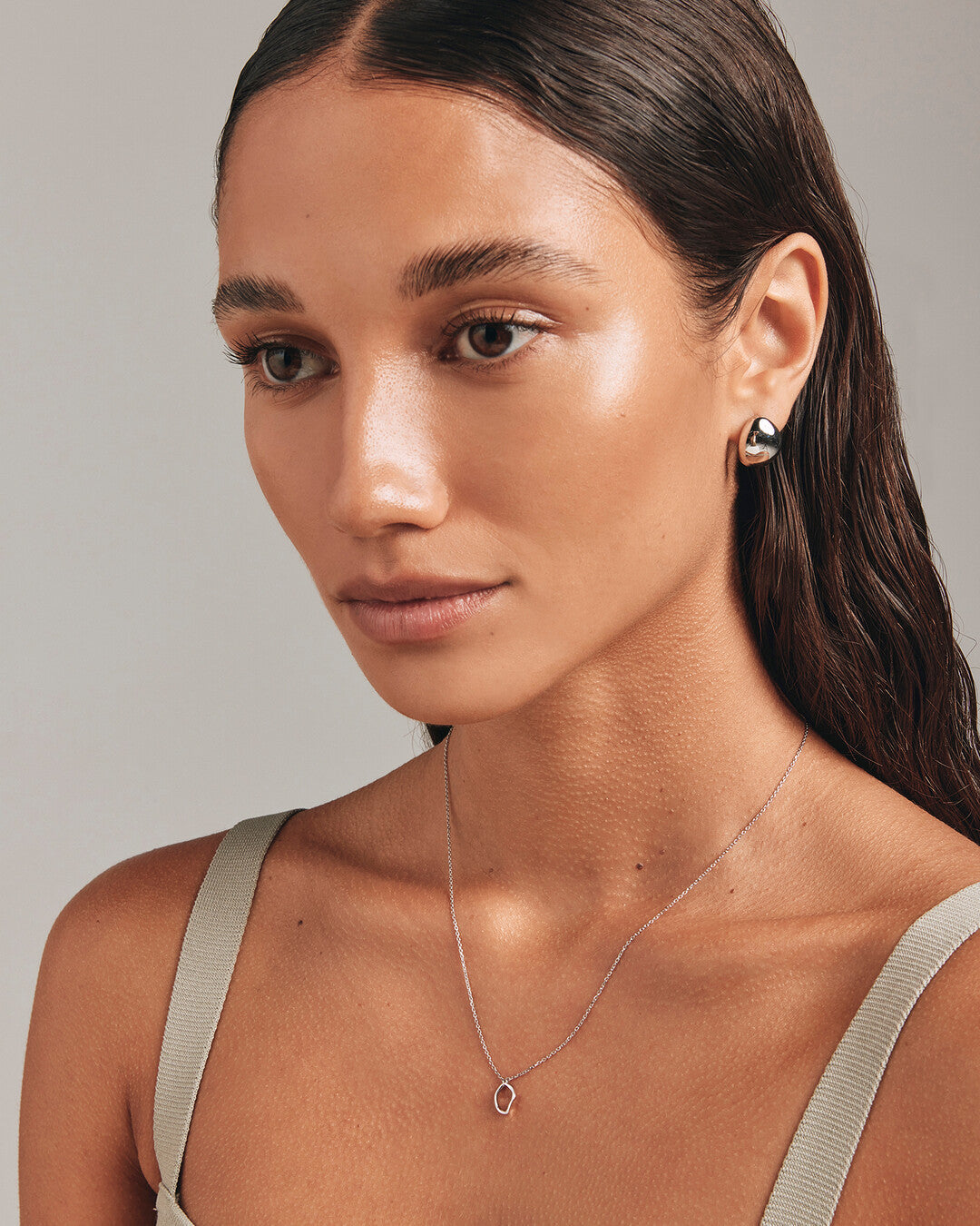 Round Cut Cubic Zirconia in 925 Sterling Silver Necklace 2