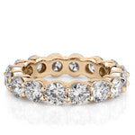 Stunning 3.75 CT Round Moissanite Stones Share Prongs Wedding Bands 1