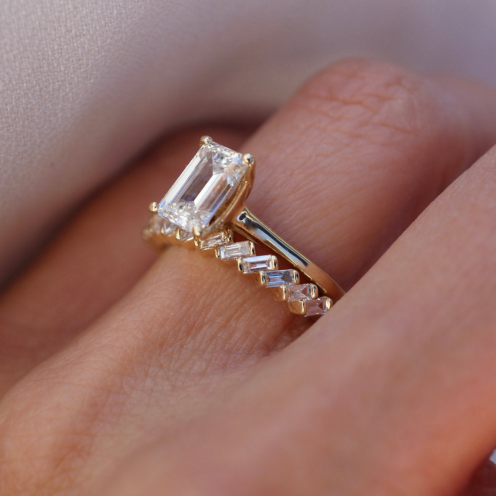 Stunning 0.4 TCW Baguette Moissanite Stones In Half Eternity Wedding Band 4