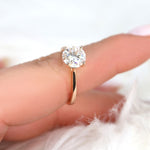 Stunning 2.0 CT Round Moissanite Engagement Ring with Solitaire Design 5