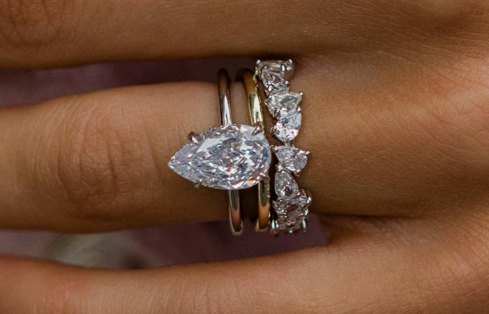 Pear Cut Solitaire Style Cubic Zirconia in 925 Sterling Silver Ring 5