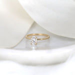 Stunning 0.90 CT Oval Moissanite Engagement Ring With Solitaire Design 2