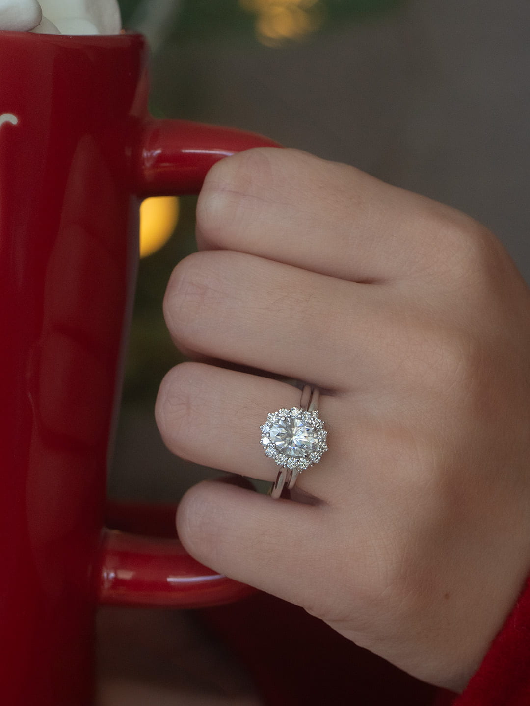 Stunning 1 CT Oval Moissanite Engagement Ring With Halo Design 7