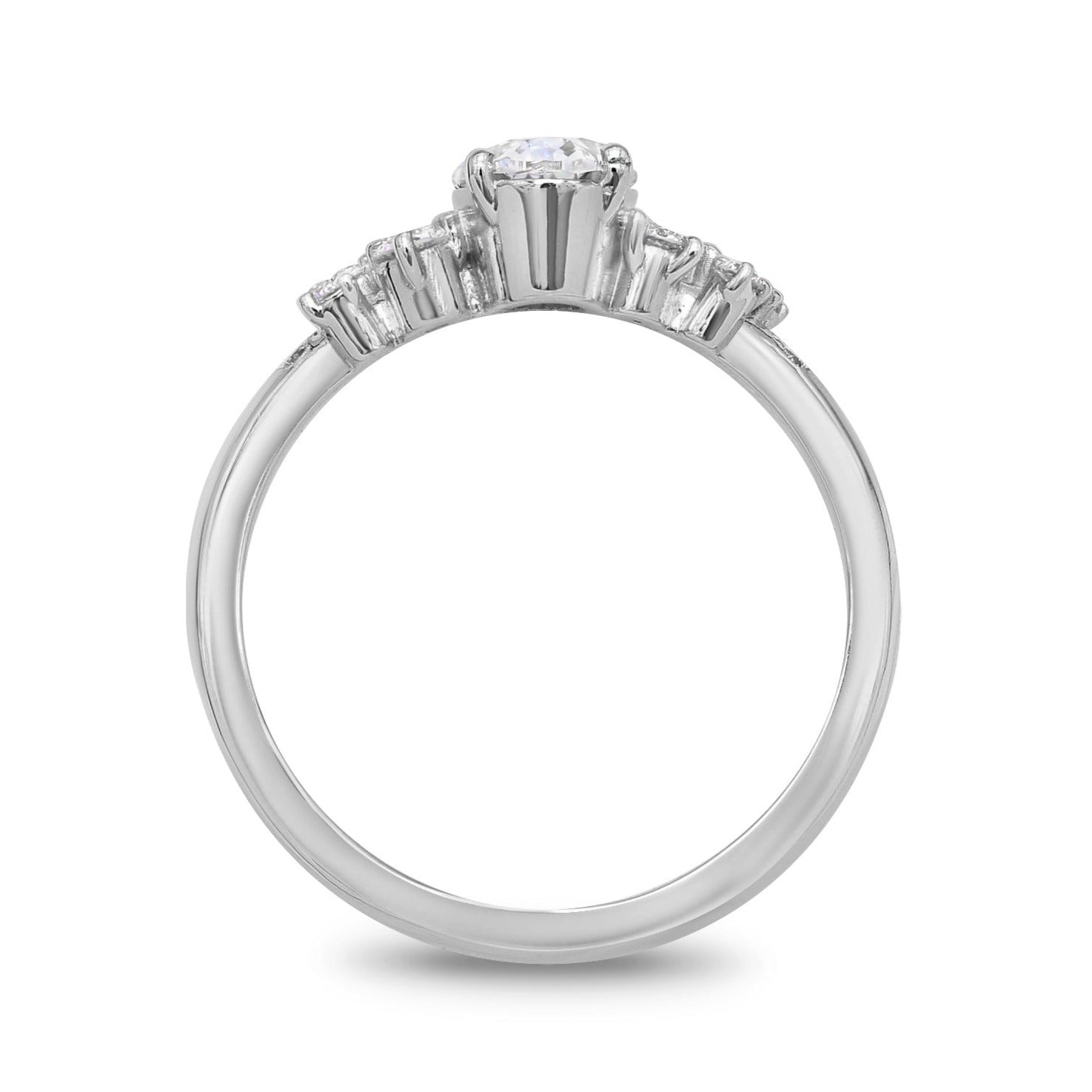 Stunning 0.5 CT Round Moissanite Stones Engagement Ring In Cluster Design 2