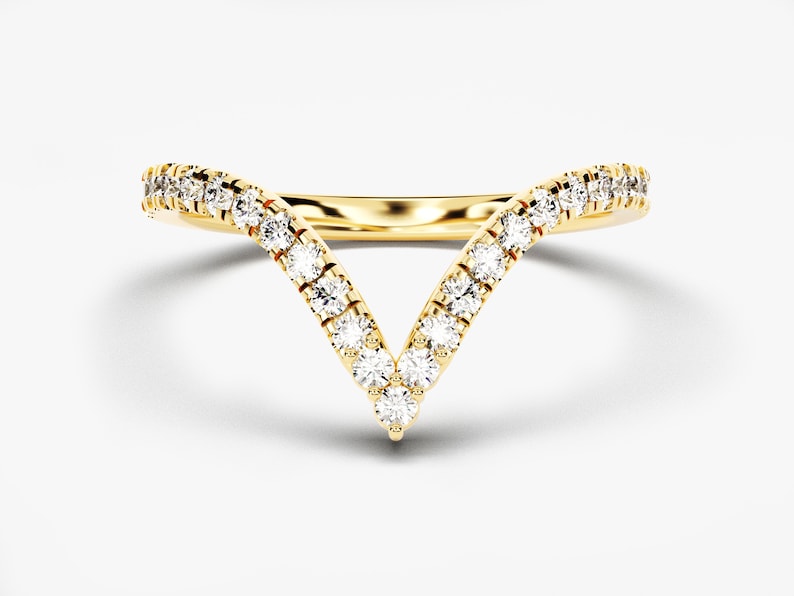 Stunning 0.40 TCW Round Moissanite Stones V-Shape Wedding Band 1