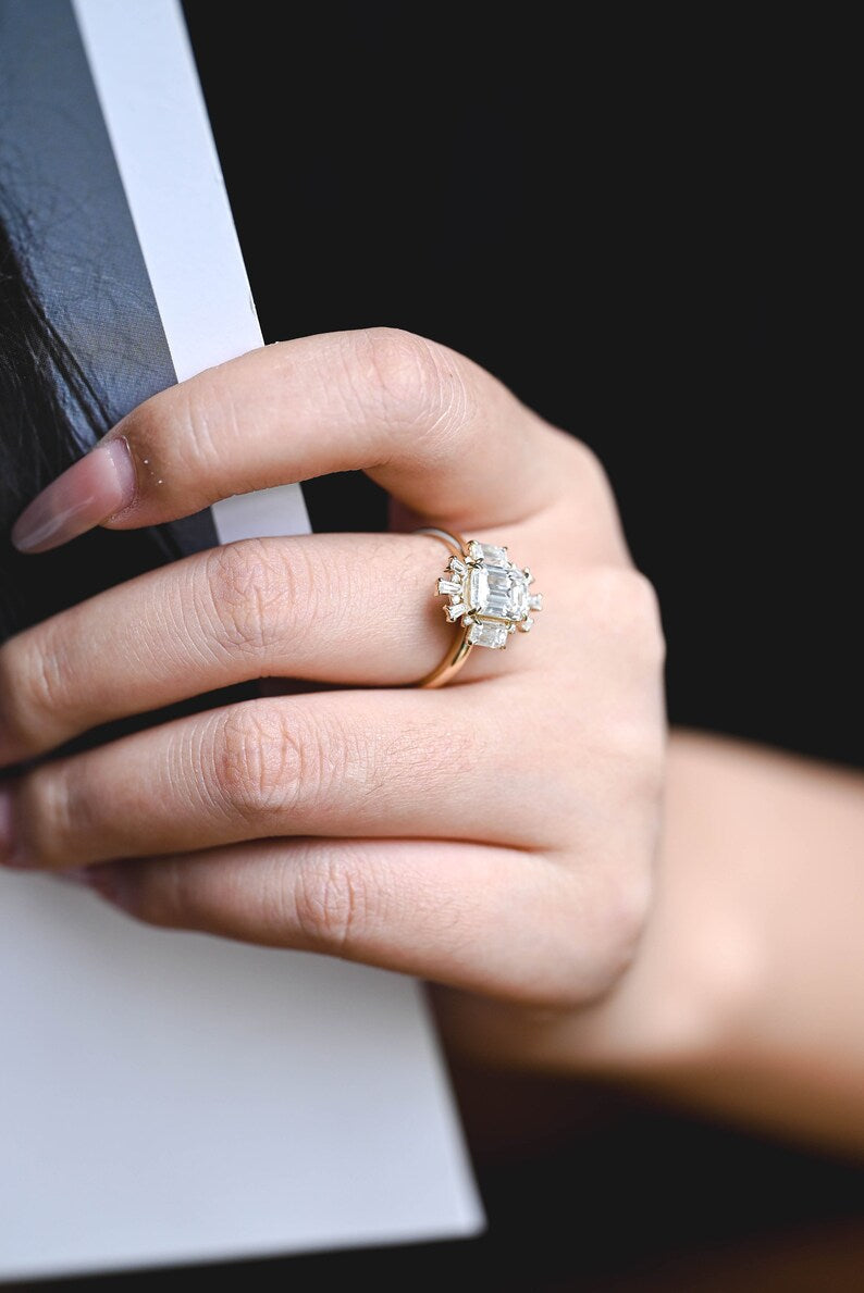 Stunning 1.0 - 2.0 CT Emerald Moissanite Engagement Ring With Cluster Design 6