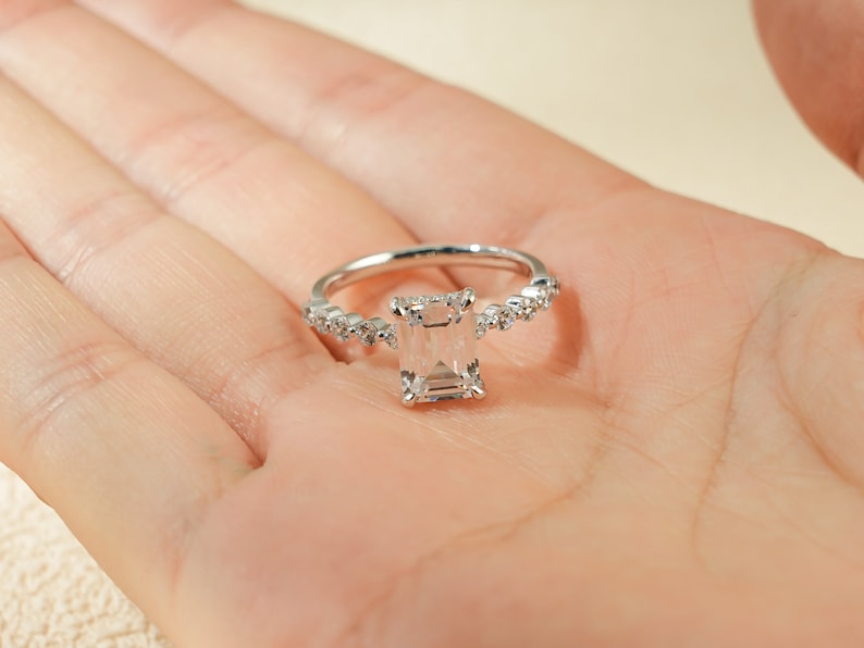 Stunning 1.0 - 2.0 CT Emerald Moissanite Engagement Ring with Hidden Halo Design 5