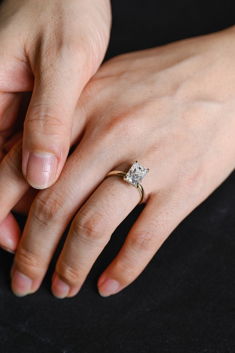 Stunning 1.5 - 2.5 CT Radiant Moissanite Engagement Ring with Pave & Hidden Halo Design 6