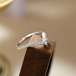 Stunning 0.5 CT Round Moissanite Stones V-Shaped Wedding Band 8
