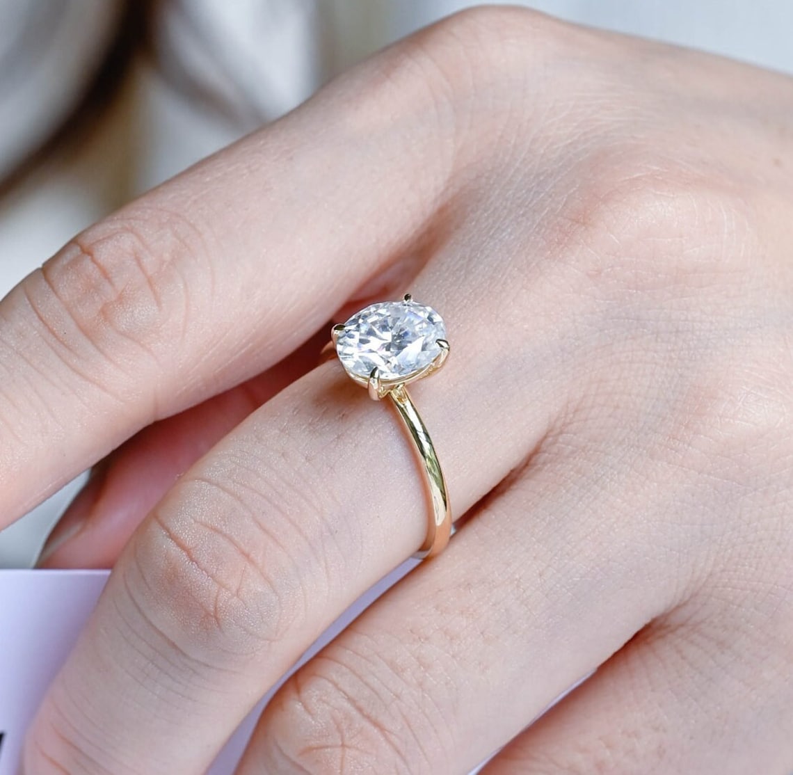 Stunning 2.0 CT Oval Moissanite Engagement Ring with Solitaire Design 10