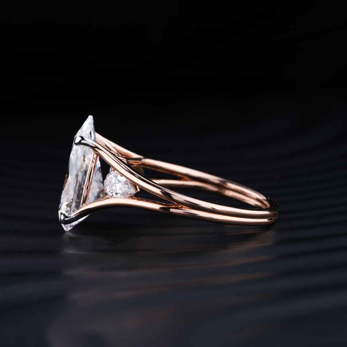 Stunning 4.0 CT Pear Moissanite Engagement Ring with Three Stone Design 2