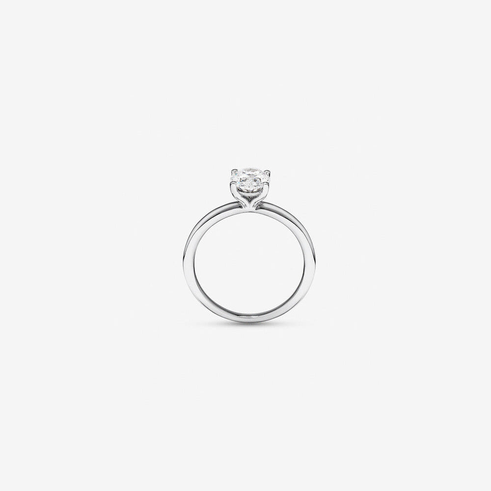 Stunning 1.25 CT Oval Moissanite Engagement with Ring Solitaire Design 2