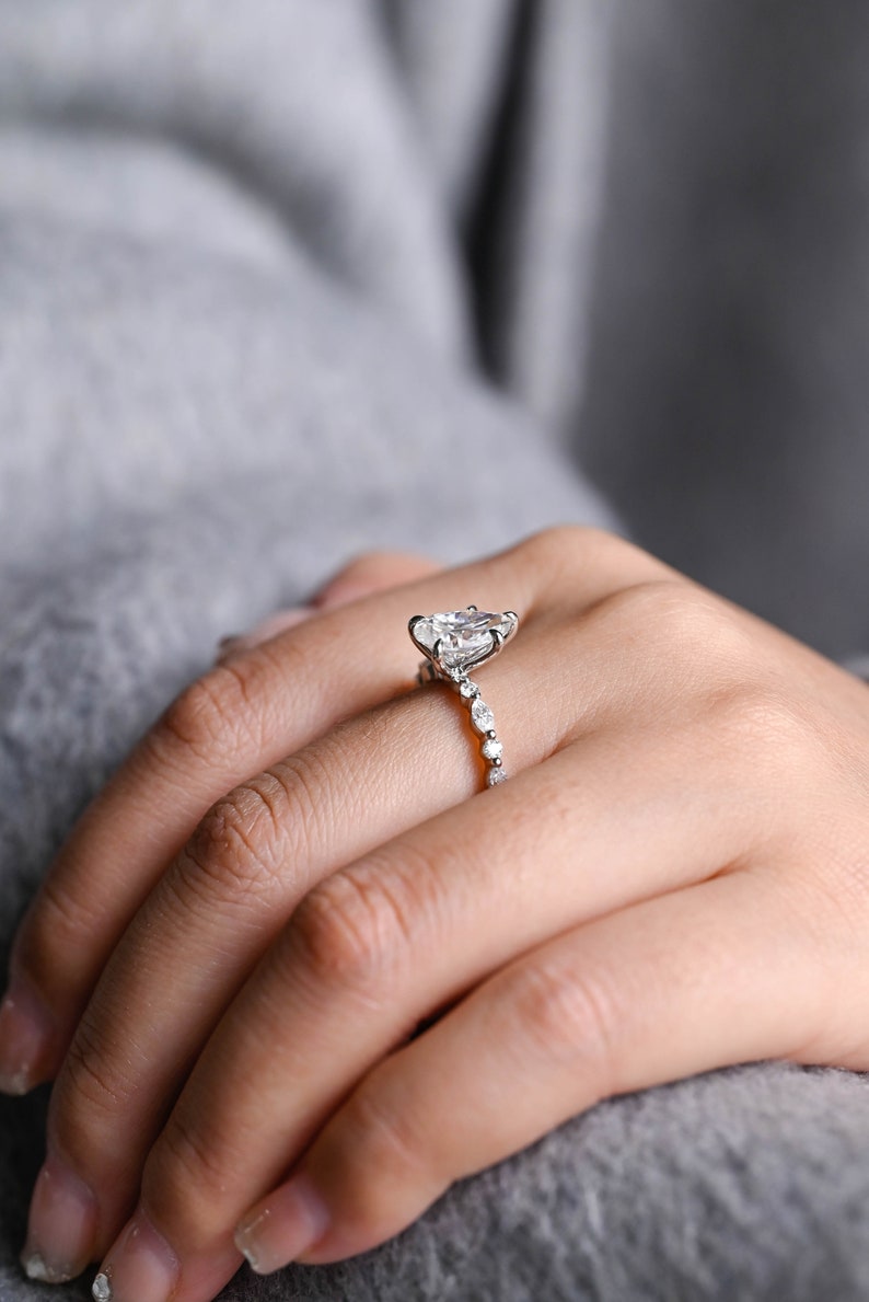 Stunning 1.0 - 2.0 CT Pear Moissanite Engagement Ring with Pave Design 4