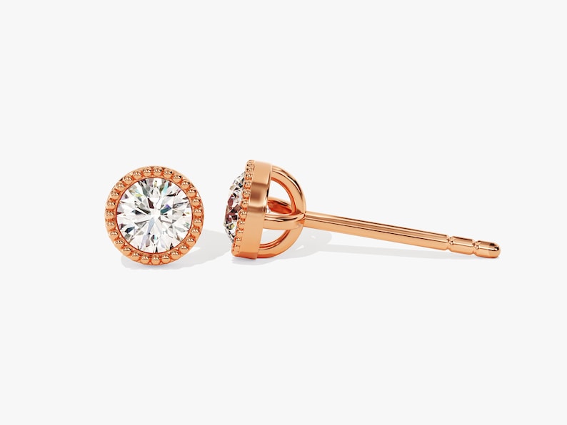0.50 TCW Round Cut Moissanite Stud Earrings in Gold 5
