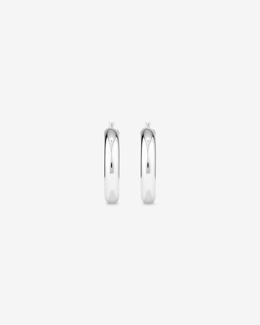 Round Cut Cubic Zirconia in 925 Sterling Silver Earrings 2