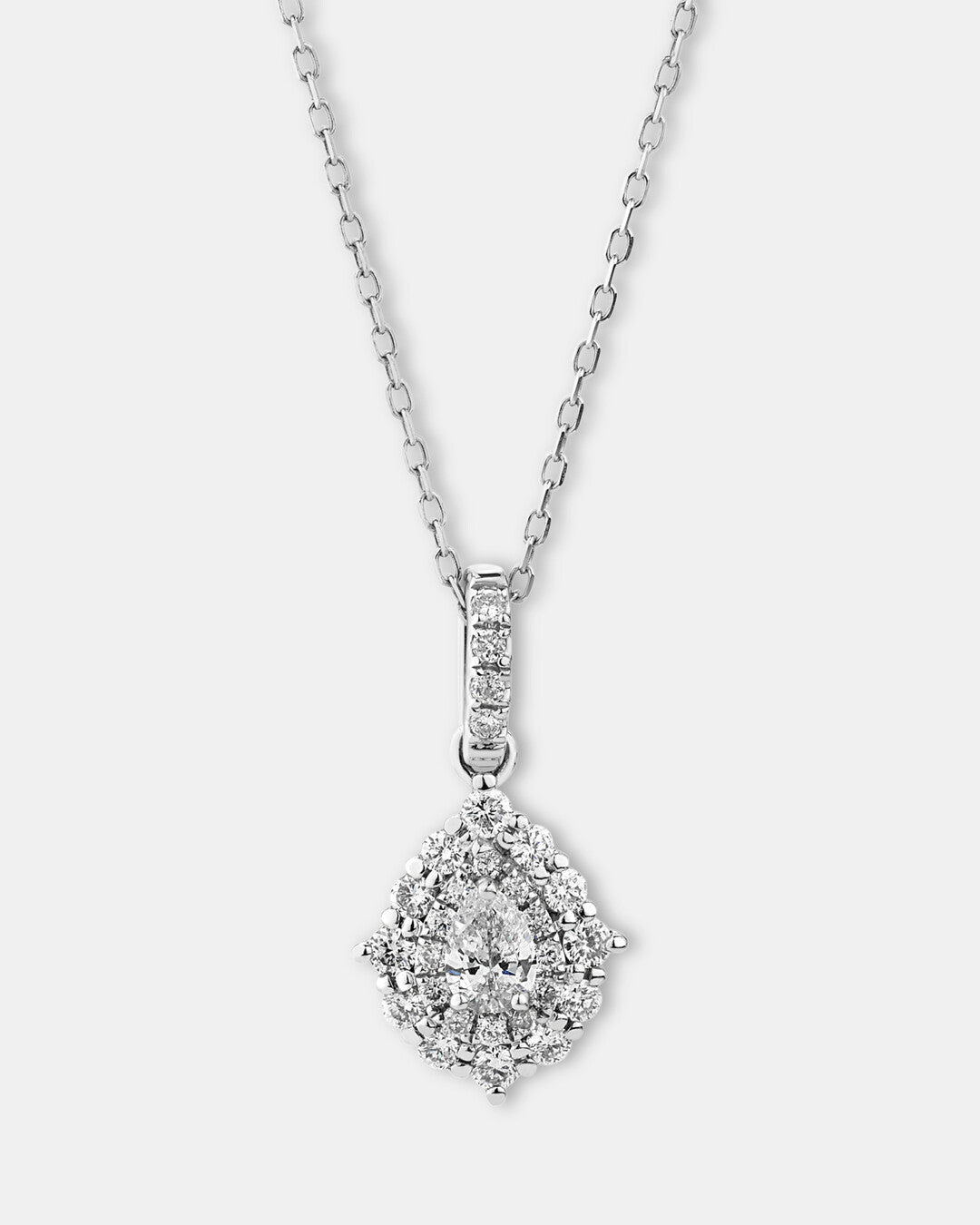 Round Cut Cubic Zirconia in 925 Sterling Silver Necklace 1