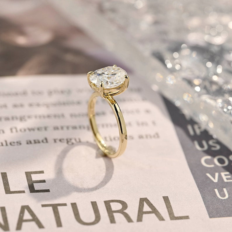 Stunning 3.0 CT Oval Moissanite Engagement Ring with Solitaire Design 2