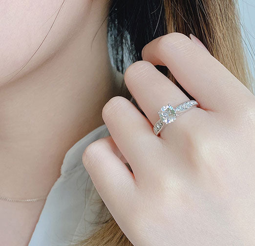 Round Cut Channel Setting Cubic Zirconia in 925 Sterling Silver Ring 4