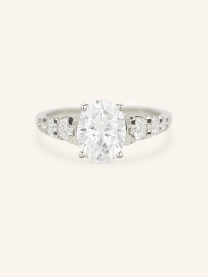 Stunning 2.0 CT Oval Moissanite Engagement Ring with Halo Design 3