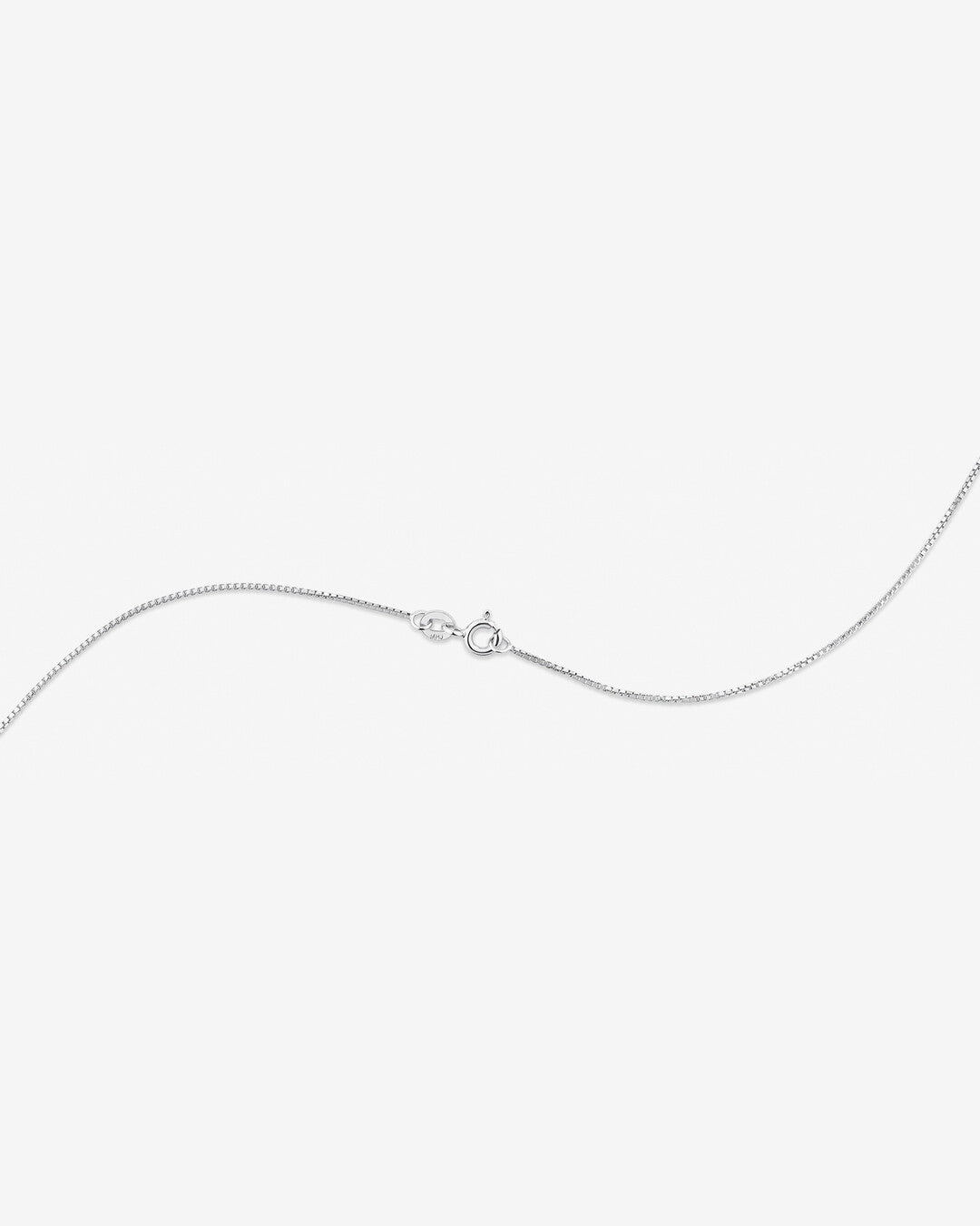 Round Cut Cubic Zirconia in 925 Sterling Silver Necklace 3