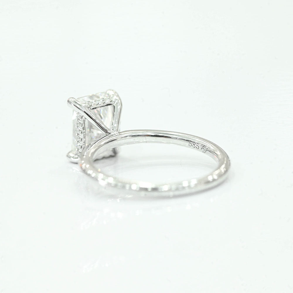 Stunning 2.0 CT Radiant Moissanite Engagement Ring with Hidden Halo Design 3