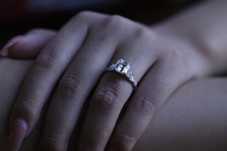 Stunning 1.0 - 2.0 CT Asscher Moissanite Engagement Ring With Twisted Pave Design 4