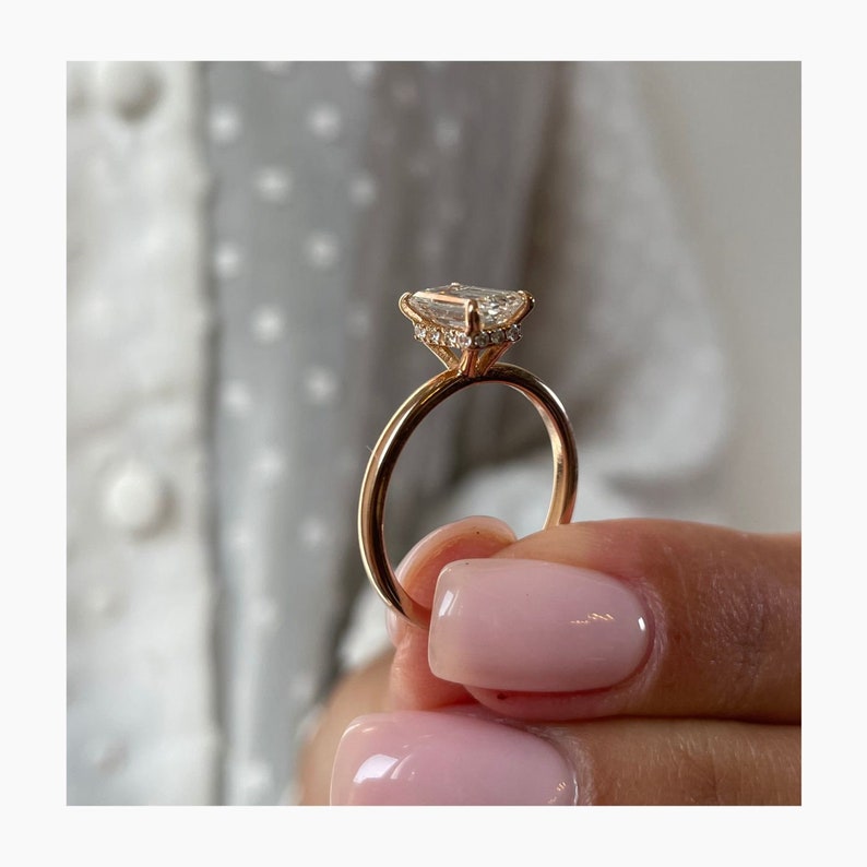 Classic 1.0 CT Emerald Moissanite Engagement Ring with Hidden Halo Design 7