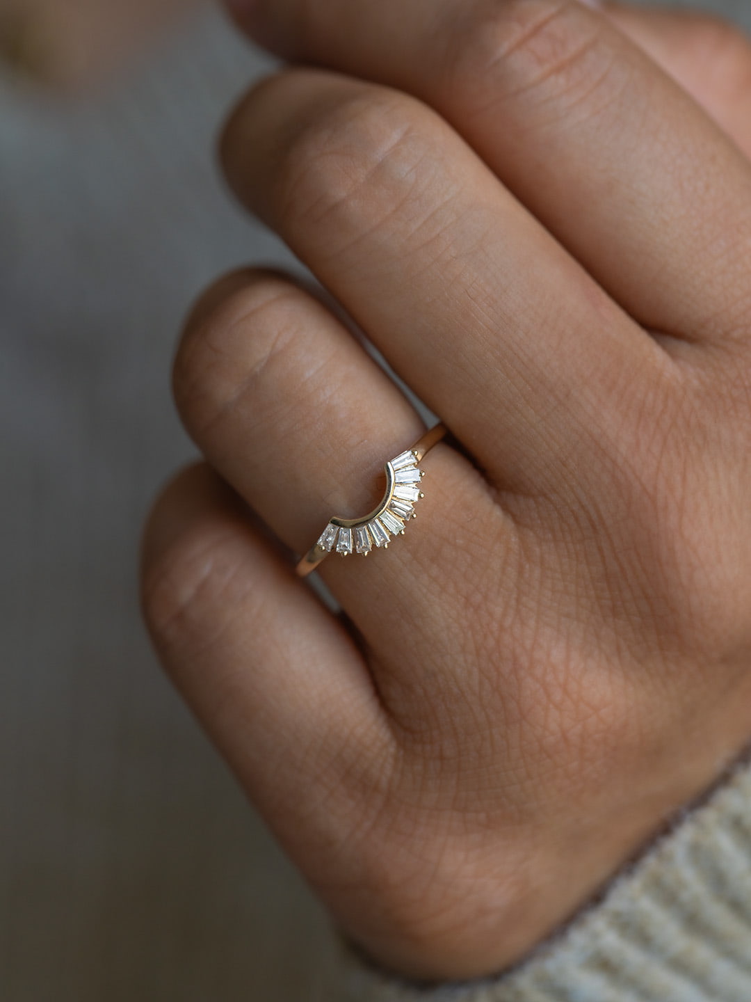 Stunning 0.2 TCW Baguette Moissanite Stones Curved Wedding Bands 4
